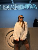 Camisa manga larga beige con detalle leopardo