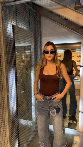 Body básico sin mangas vino