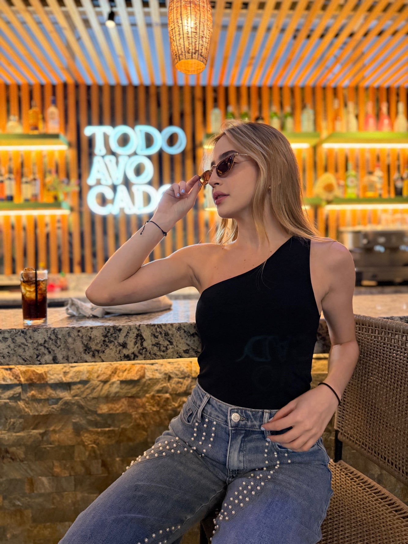 Body asimétrico negro