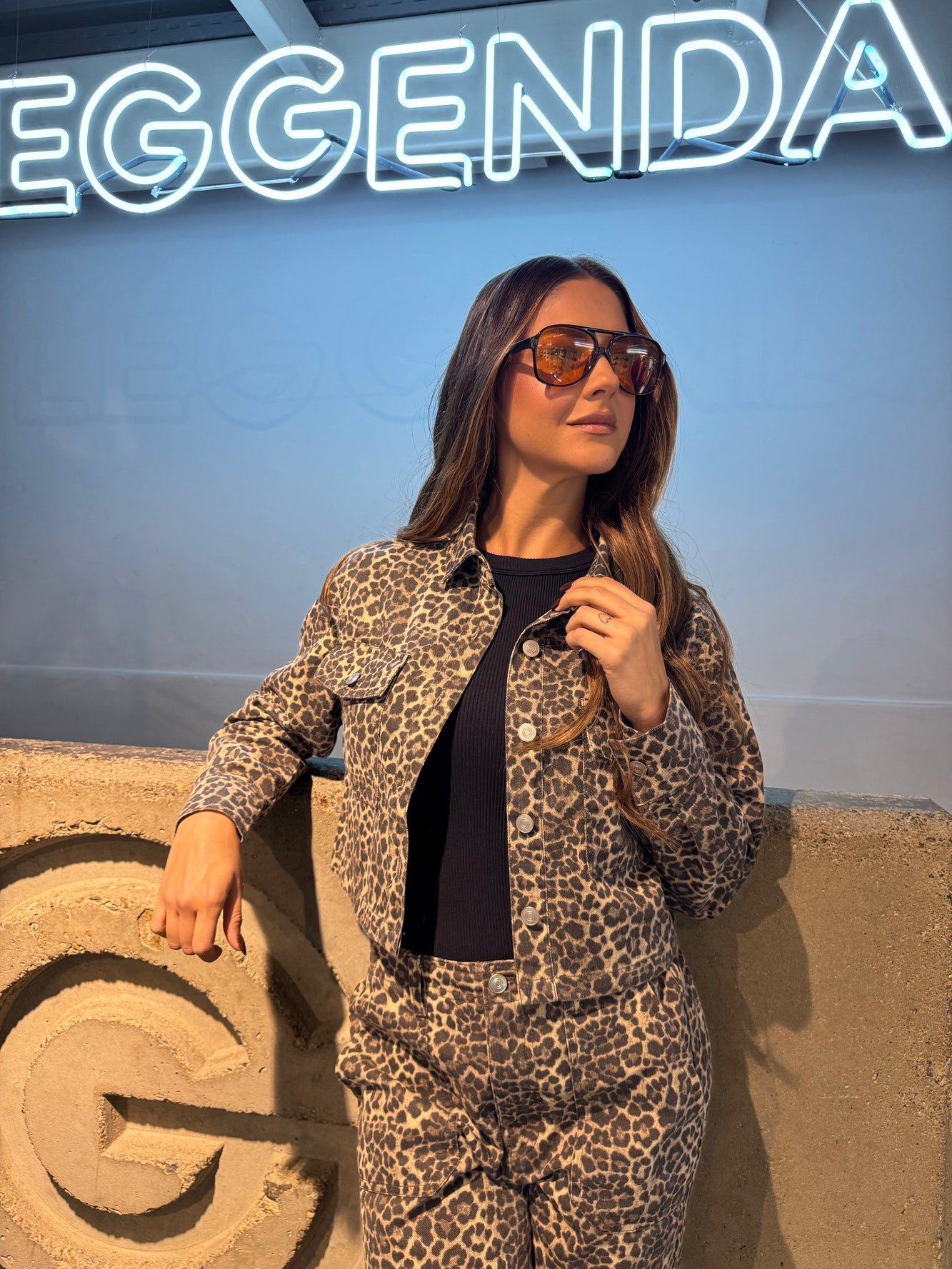 Jacket washed leopard print