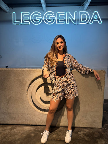 Set leopard print con tejido