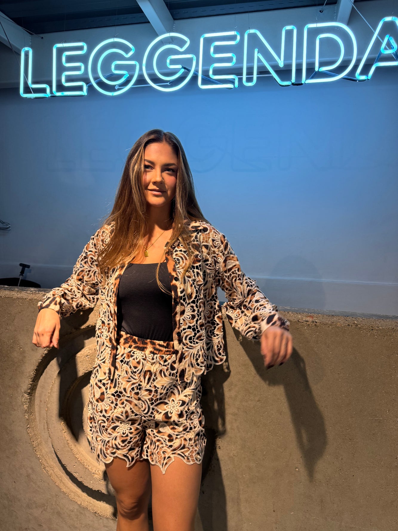 Set leopard print con tejido