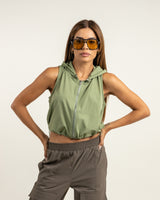 Chaleco cropped oliva