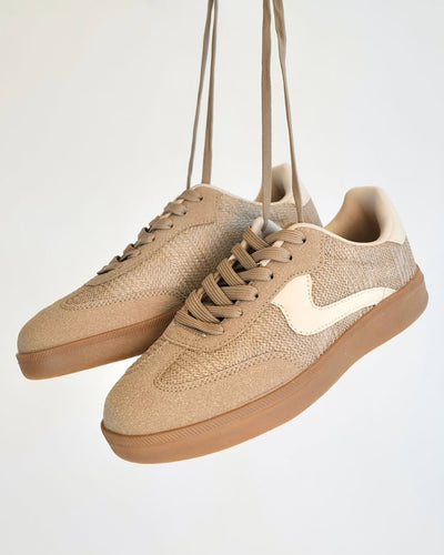 Sneakers con textura taupe