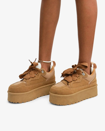 Sneakers de plataforma marrón